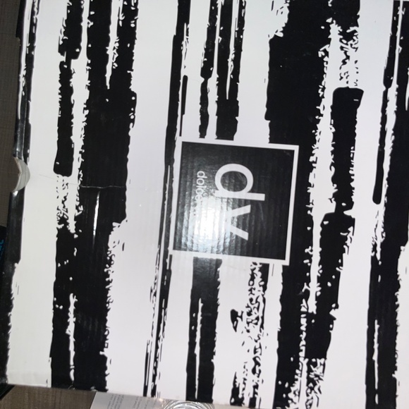 Dolce Vita Chelsea Black Boots 9 Women - Picture 4 of 9